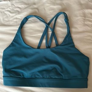 Lululemon Energy Bra size 6 Teal no padding